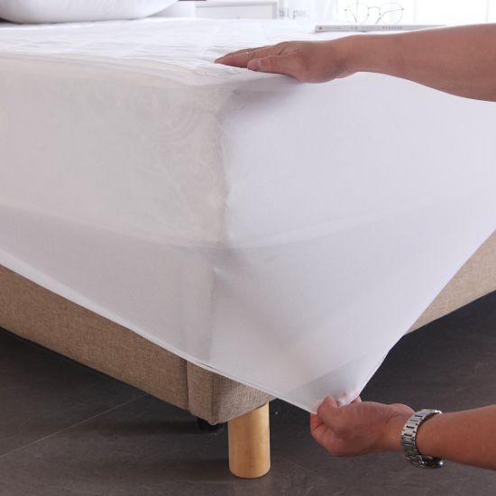 Premium Noiseless Waterproof Mattress Protector-Full Size