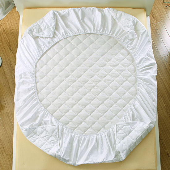 Queen Size Comfortable Quilted Fiberfill Mattress Protector